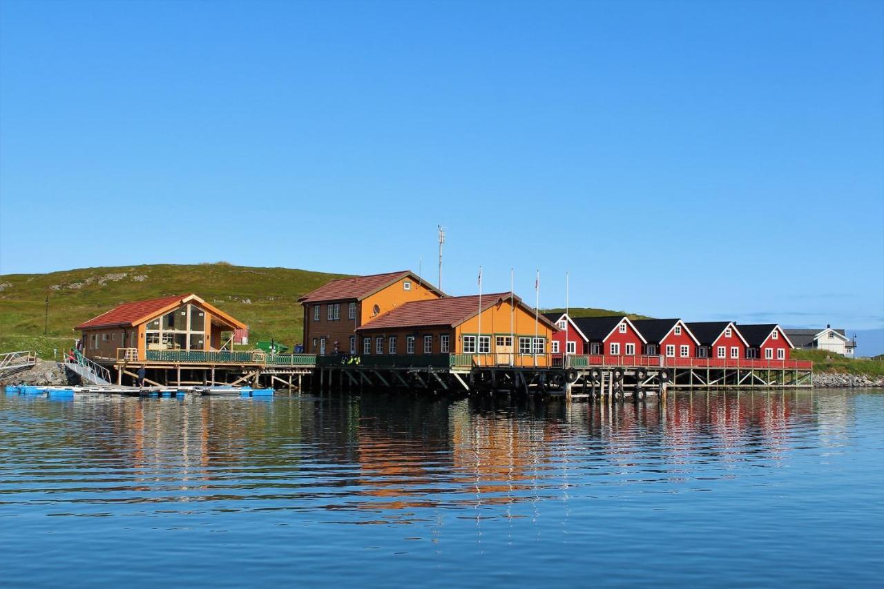 Hotel Adventure Camp Mehamn Exterior foto