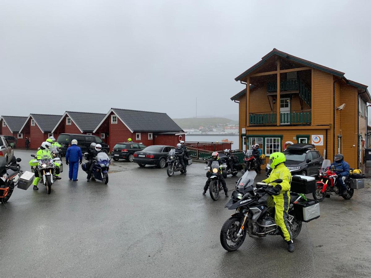 Hotel Adventure Camp Mehamn Exterior foto